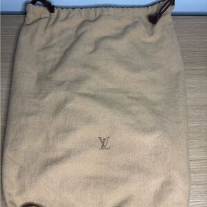Louis Vuitton drawstring dust Bag